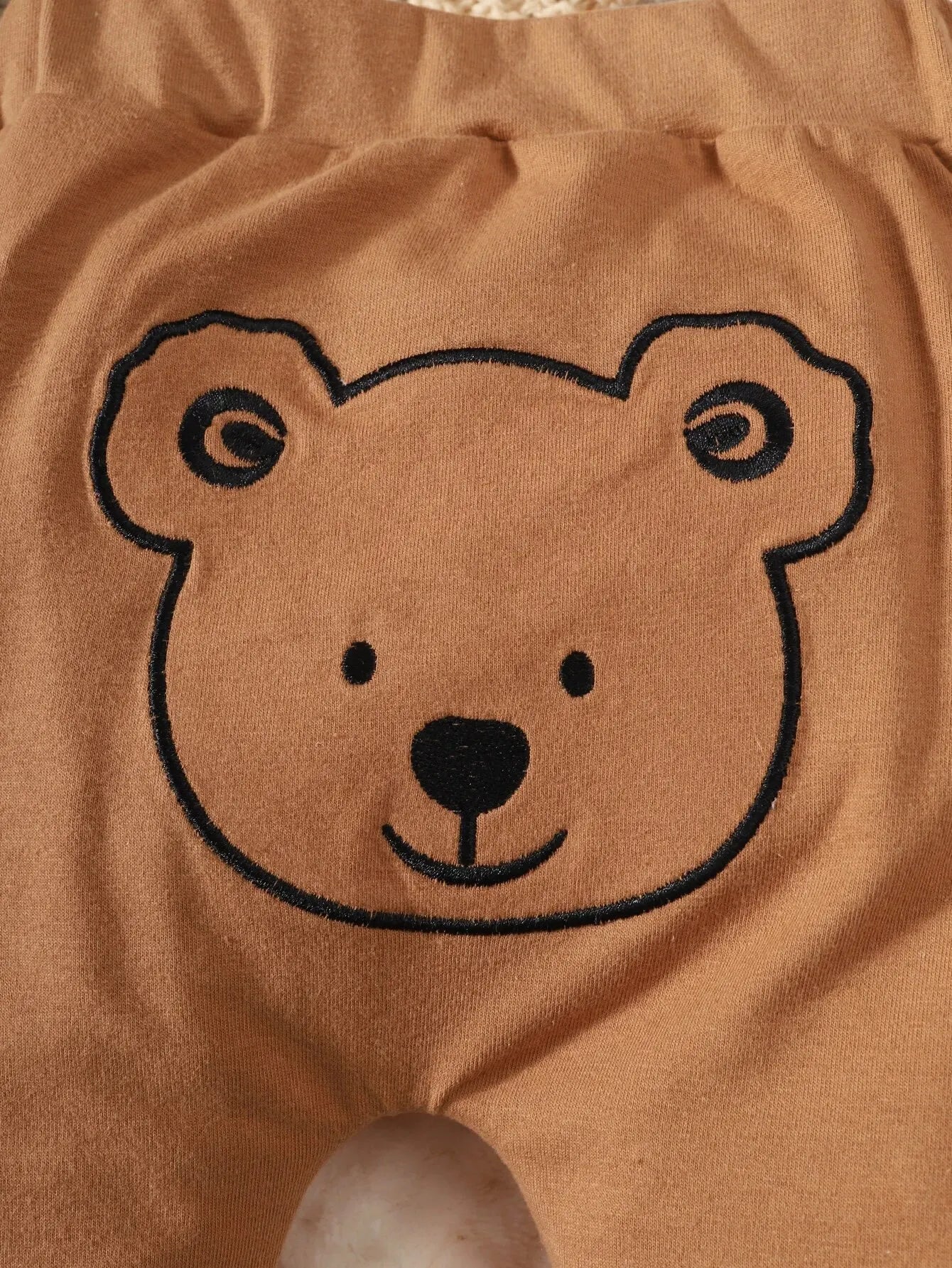 BabyKleidung Neugeborene - 4-teiliges Baumwollset für 0-9 Monate mit Cartoon-Muster 4