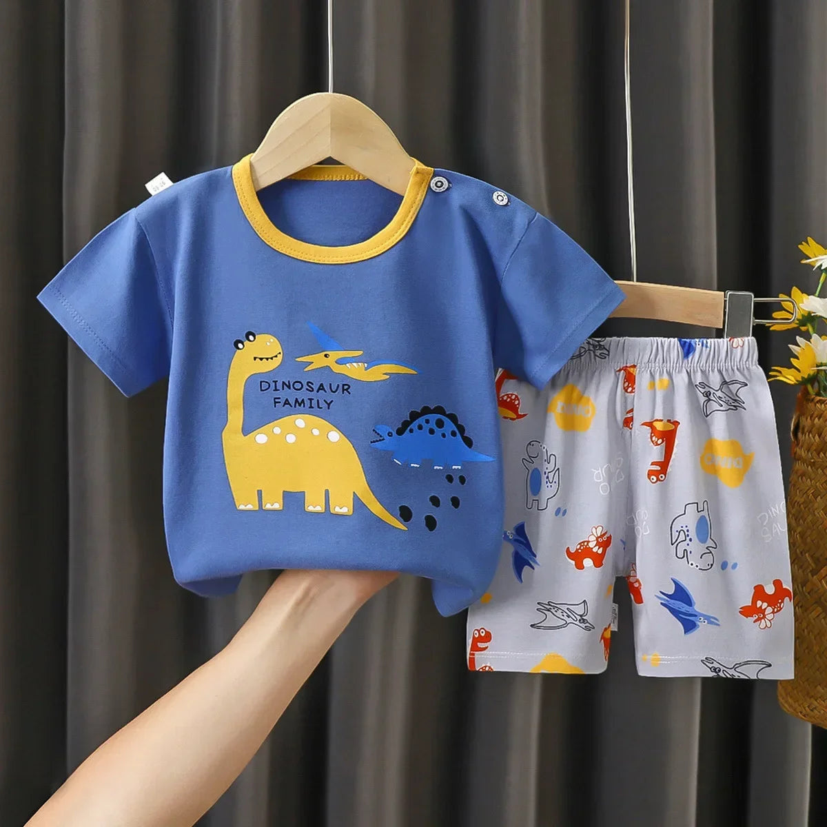 Variant image for B-Caton - 2-teiliges Baumwoll Kinder T-Shirt und Shorts Set, Atmungsaktiv für 1-5 Jahre-4