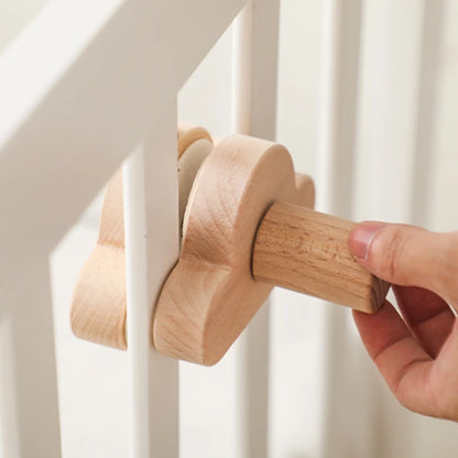 Montessori Mobilee Set aus Holz für Babybett