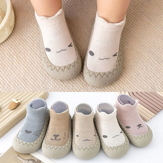 Nachhaltige Babyschuhe aus Baumwolle – Rutschfeste Socken für Neugeborene und Kleinkinder 2